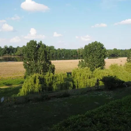 Holiday home Romantic Loire Hideaway