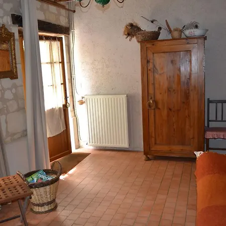 Holiday home Romantic Loire Hideaway