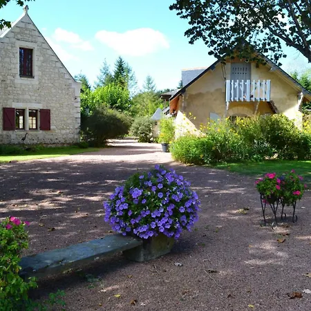 Holiday home Romantic Loire Hideaway *